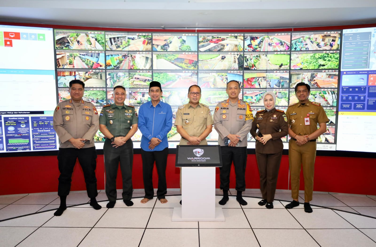 Revitalisasi Balai Kota Rampung, Danny Ajak Forkopimda Room Tour dan Foto Bareng