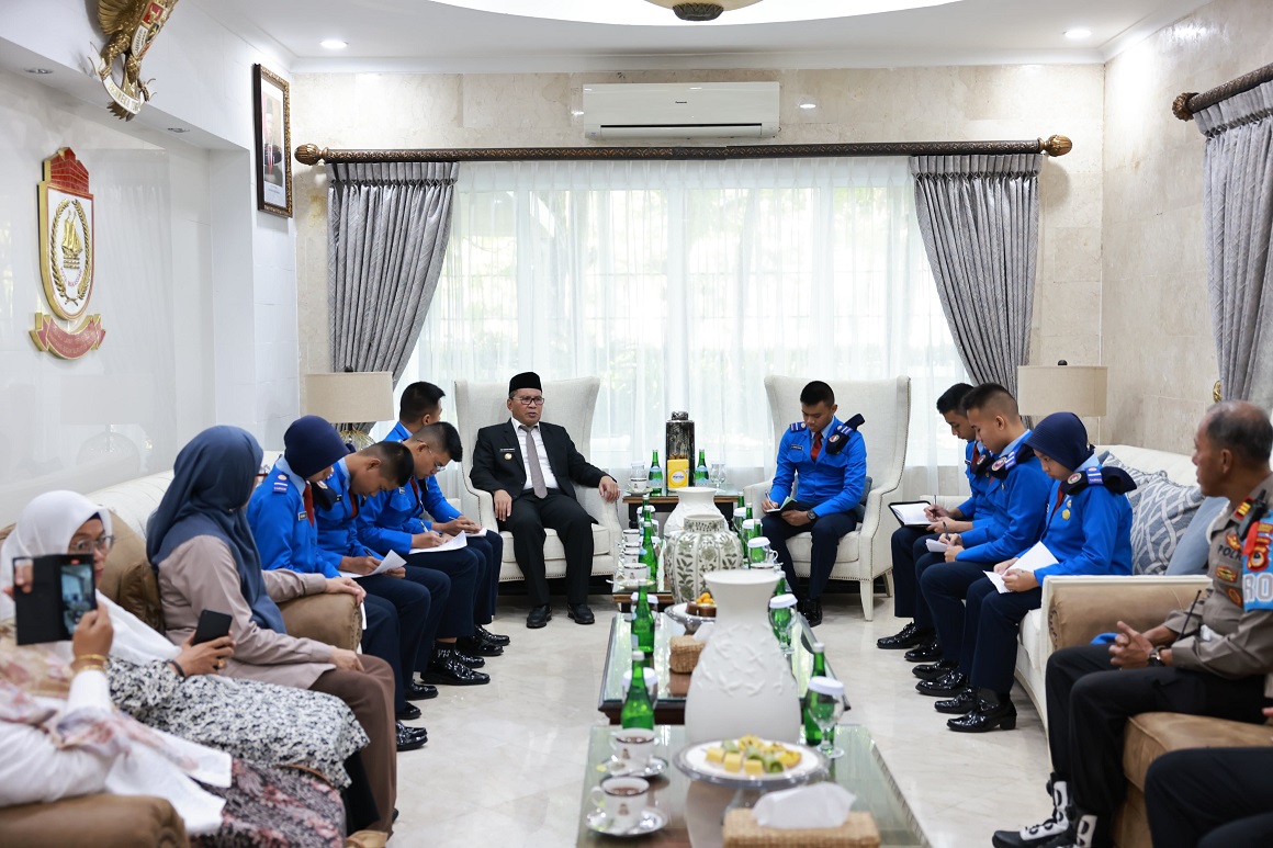 Beri Motivasi Siswa Taruna Nusantara, Danny Pomanto: Jadilah Pemimpin yang Bisa Bekerja dalam Badai