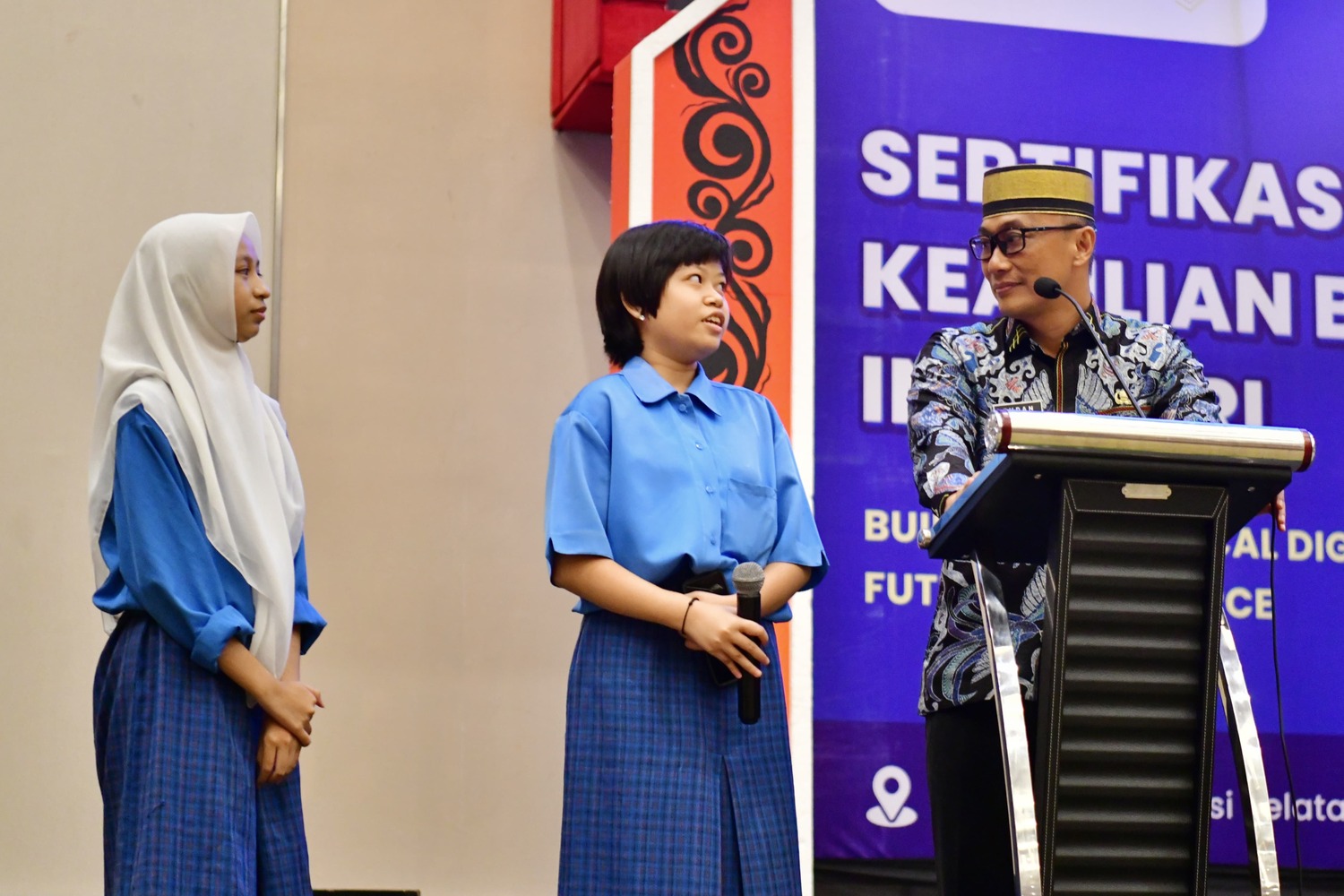 2.000 Siswa SMK di Sulsel Ikuti Sertifikasi Keahlian Berstandar Industri