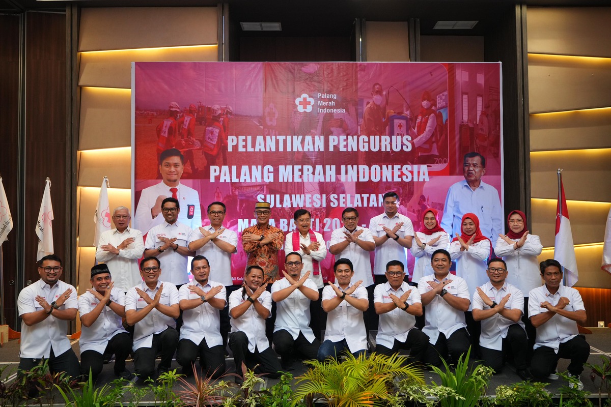 Pemprov Sulsel Beri Dana Hibah Rp2 M ke PMI, JK Berterima Kasih ke Prof Zudan