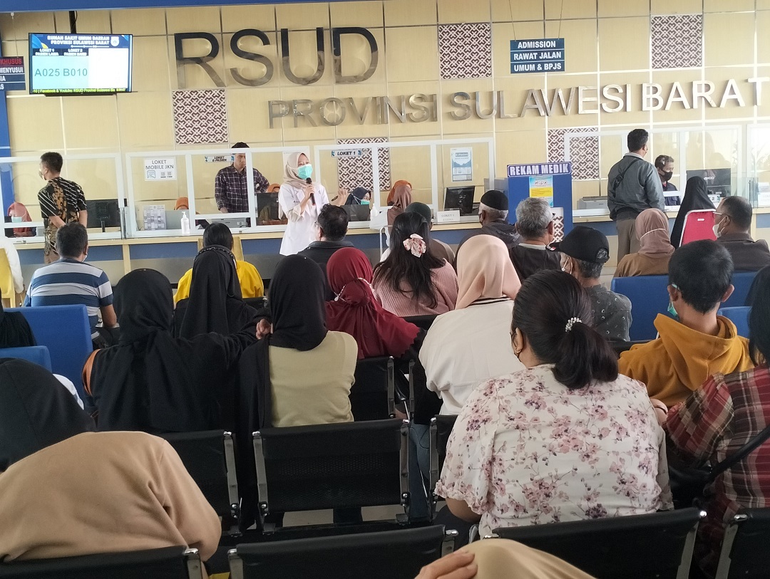 Dokter dan Tim Penyuluh Kesehatan RSUD Sulbar Gelar Penyuluhan Narkoba
