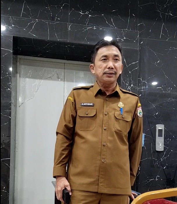 Kadisdikbud Sulbar Beri Klarifikasi Terhadap Tuntutan Fraksi Mahasiswa Sulbar