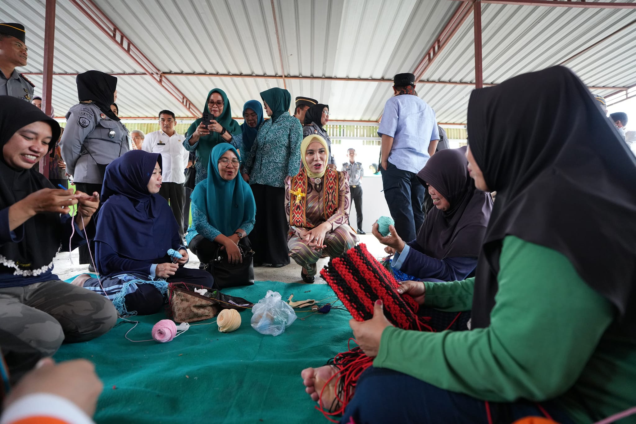 Pj Ketua PKK Sulbar Apresiasi Kreasi Warga Binaan Lapas Perempuan Mamuju