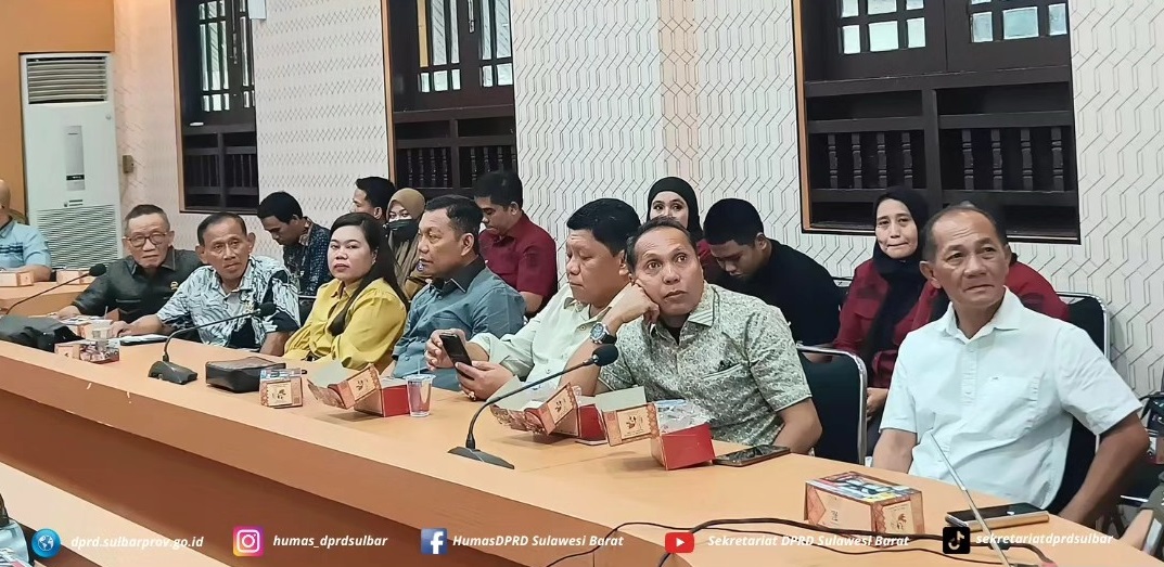 Bersama Panja DPRD Sulbar, Hamsah Sunuba Kunker di BKAD Sulsel
