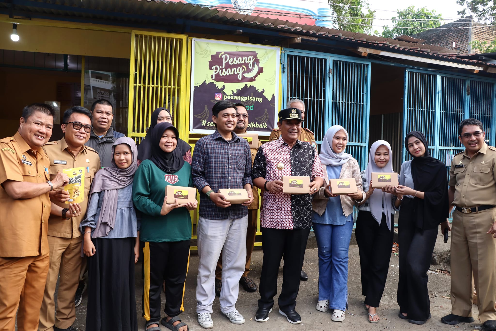 Sambangi Pelaku UMKM, Pj Gubernur Sulbar Beri Motivasi Kembangkan Usaha