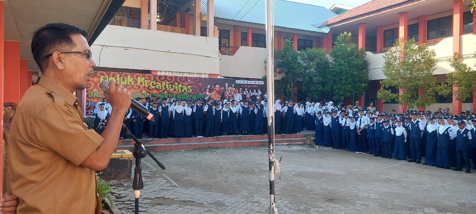 Semarak Pembukaan MPLS SMPN 10 Parepare, Ajang Unjuk Kreativitas dan Pengenalan Ekskul
