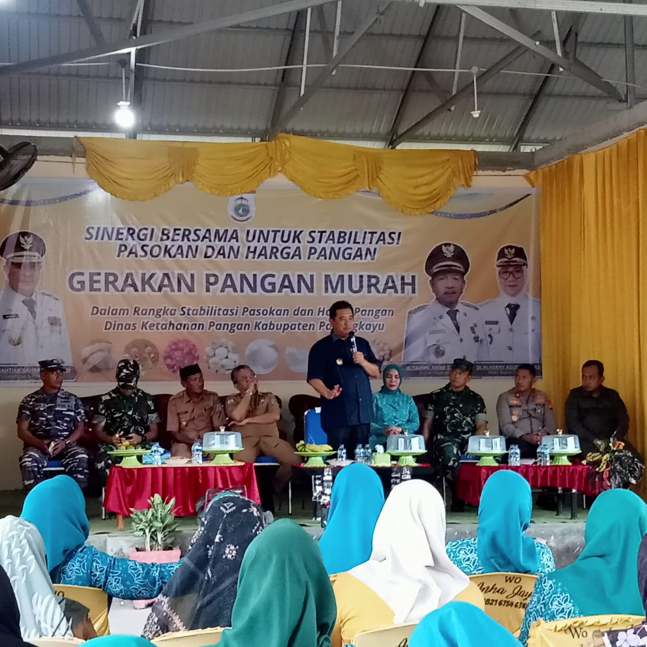 Pj Gubernur Sulbar Buka Gerakan Pangan Murah di Desa Makmur Jaya Pasangkayu