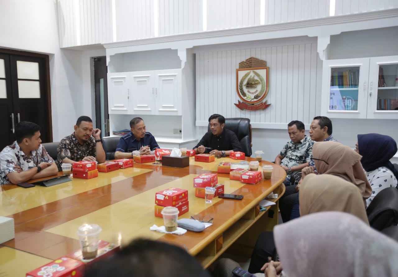 Pj Sekda Makassar Dukung Komitmen DKP Tingkatkan Ketahanan Pangan Berbasis Sumberdaya Lokal dan Urban Farming