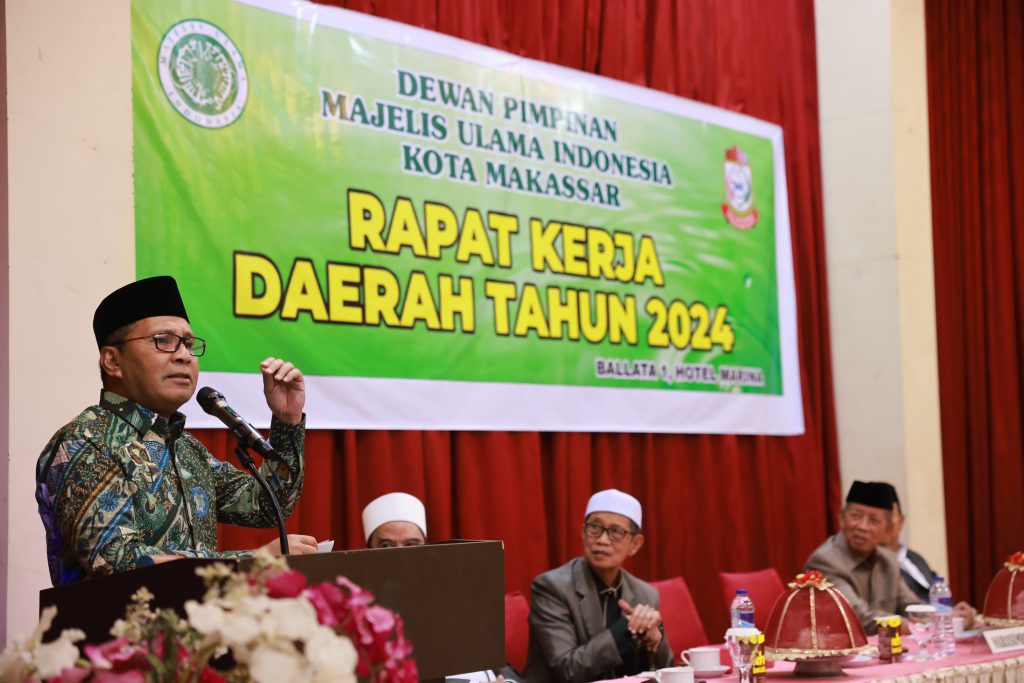 Buka Rakerda MUI Kota Makassar, Wali Kota Harap Bisa Menjaga Ketahanan Keimanan Umat