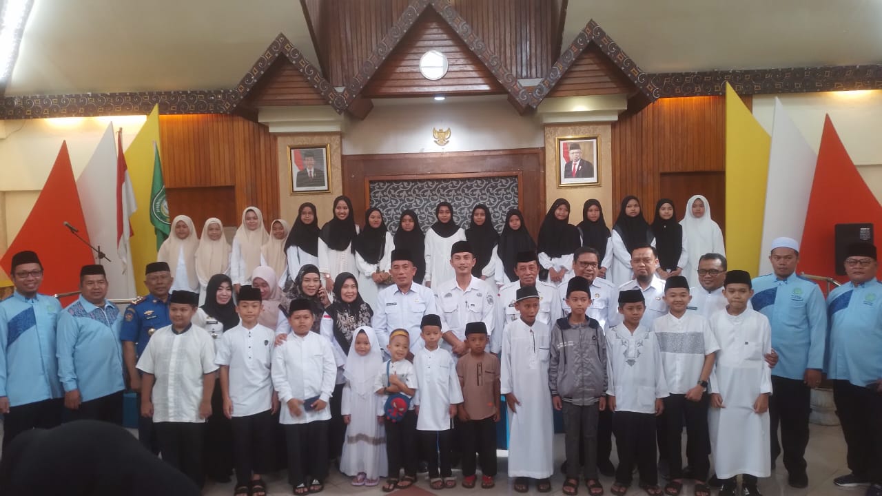 Sekda Lepas Resmi Kafilah FAS ke Tingkat Sulsel, Pesankan Ukir Prestasi dan Jaga Nama Baik Parepare 