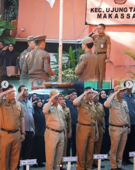 Jadi Pembina Upacara, Camat Ujung Tanah Imbau Pegawai Jaga Loyalitas dalam Bekerja
