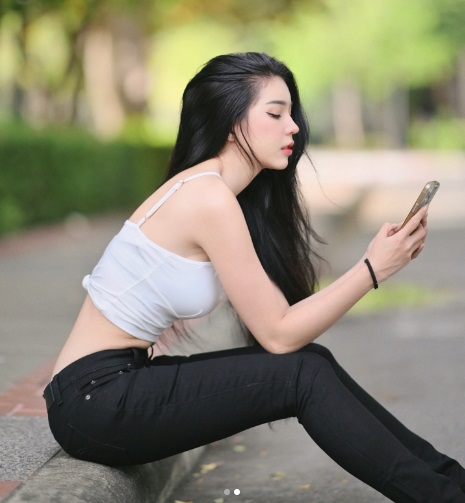 5 Masalah Psikologis yang Bikin Wanita Susah Jatuh Cinta, Termasuk Takut Diabaikan