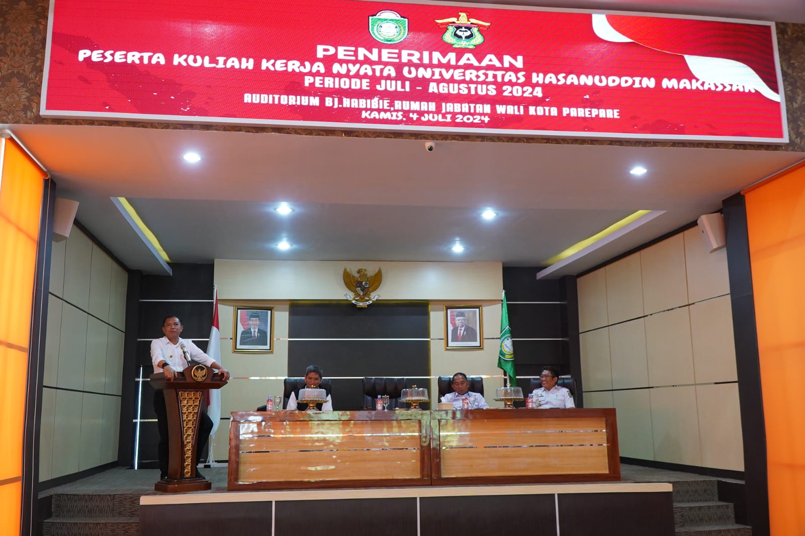 Terima Ratusan Mahasiswa KKN Unhas, Pj Wali Kota Akbar Ali Harap Ide Cemerlang Jadikan Parepare Kota Investasi 