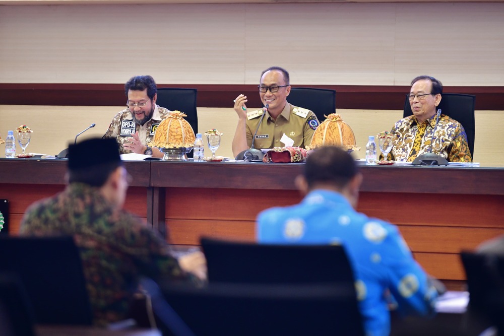 Bertemu DPD RI, Pj Gubernur Minta Dukungan untuk Pengembangan Sulsel sebagai Penyangga IKN