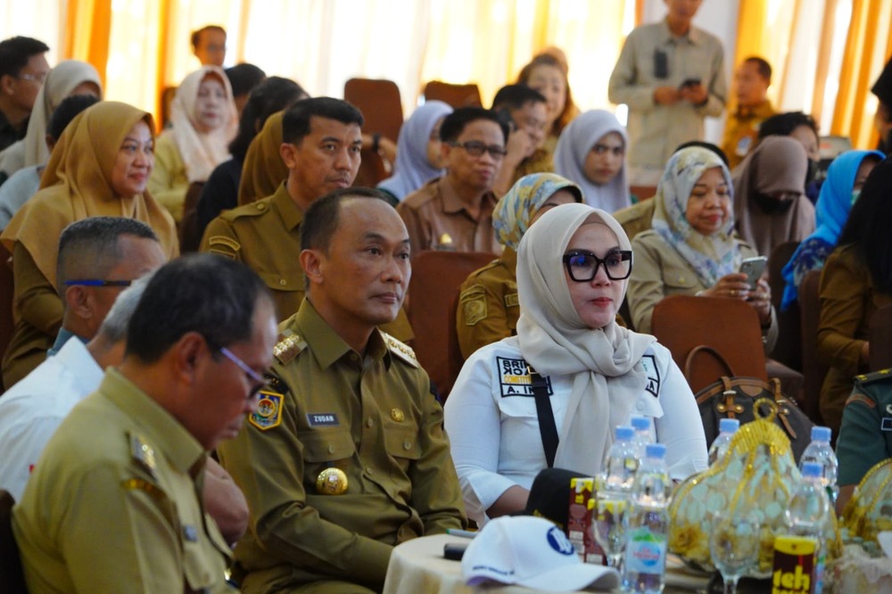 Bersama Forkopimda, Pj Gubernur Sulsel Buka Gerakan Pasar Murah di 24 Kabupaten-Kota