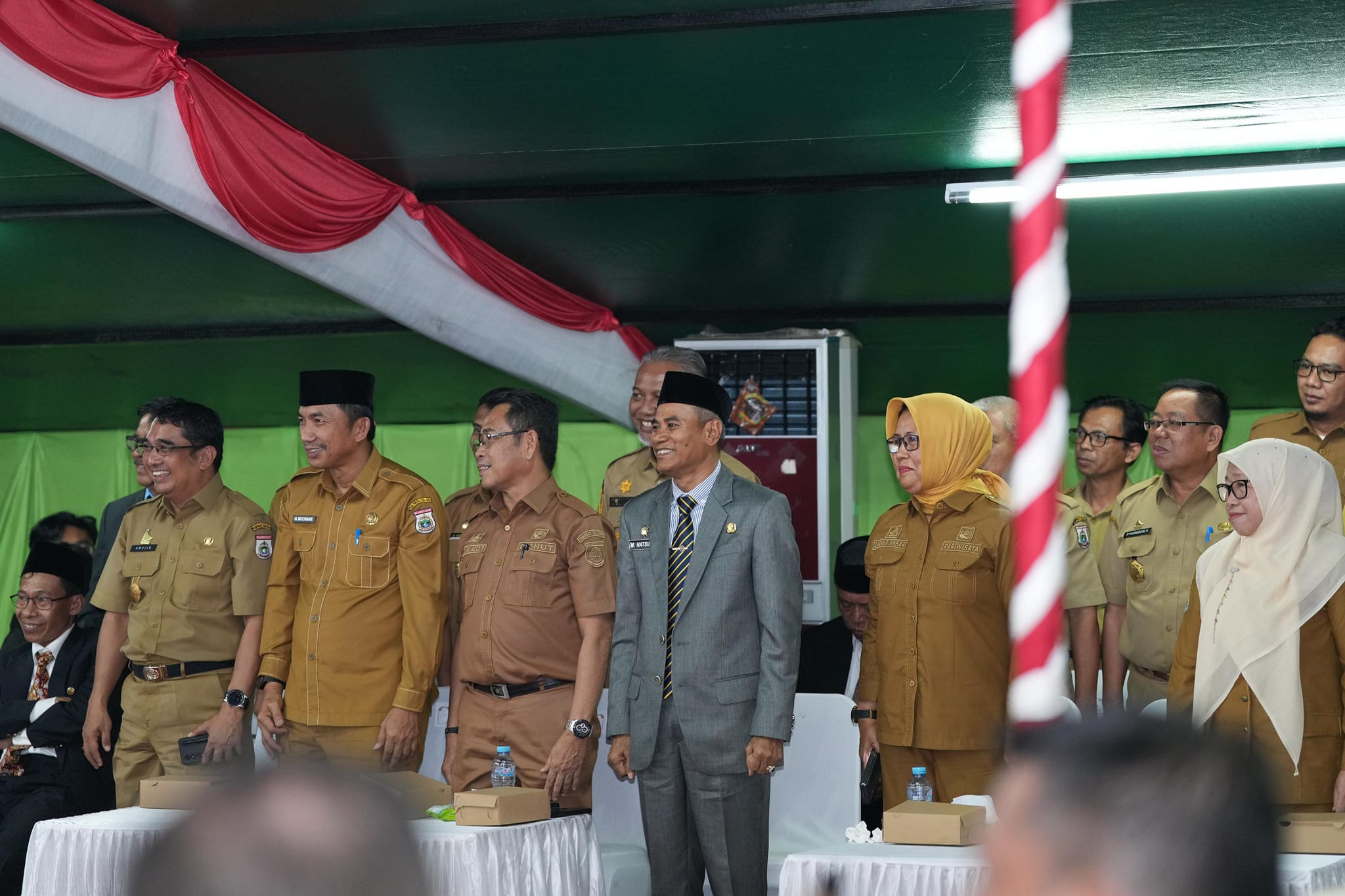 Kadis Dikbud Sulbar Hadiri Rapat Paripurna DPRD Penyerahan LHP BPK RI