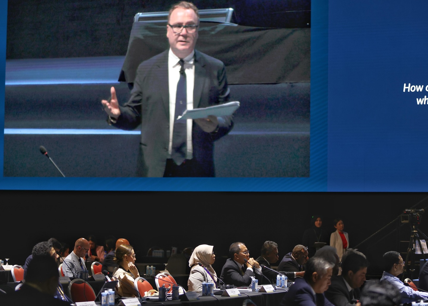 Di Hadapan Wali Kota se-Dunia, Danny Pomanto Bagikan Pengalaman Memimpin Makassar