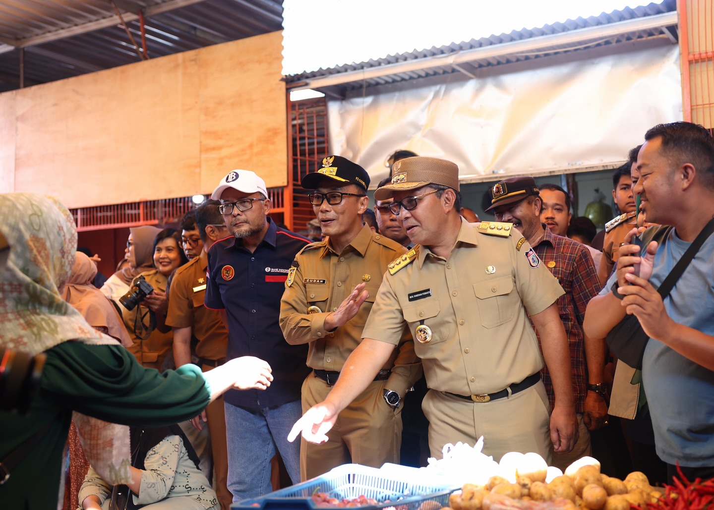 Efektif Jaga Stabilitas Harga Pangan H-1 Idul Adha, Wali Kota Makassar Dapat Apresiasi Pj Gubernur Sulsel