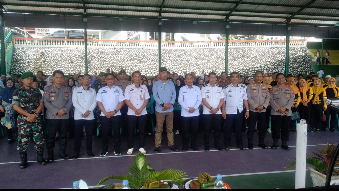 Pemkot Parepare Kembali Salurkan Insentif Bagi Ketua RT, RW Hingga Pegawai Syara, Akbar Ali Pesankan Netralitas di Pilkada