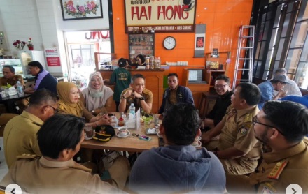 Camat-Sekcam Ujung Tanah Pimpin Rakor Bersama Para Lurah