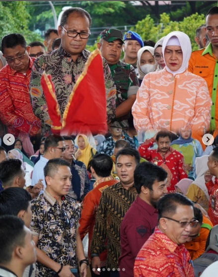 Pengukuhan Forum Dewan Lorong, Camat Ujung Tanah Hadir Bersama Seluruh Camat se-Makassar