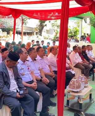 Kadis Perkim Makassar Dampingi Wali Kota Sambut Tim Verifikasi Lomba Kelurahan Tingkat Sulsel