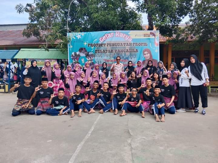 SMPN 1 Parepare Gelar Karya Projek Penguatan Profil Pelajar Pancasila Disaksikan Kadisdikbud