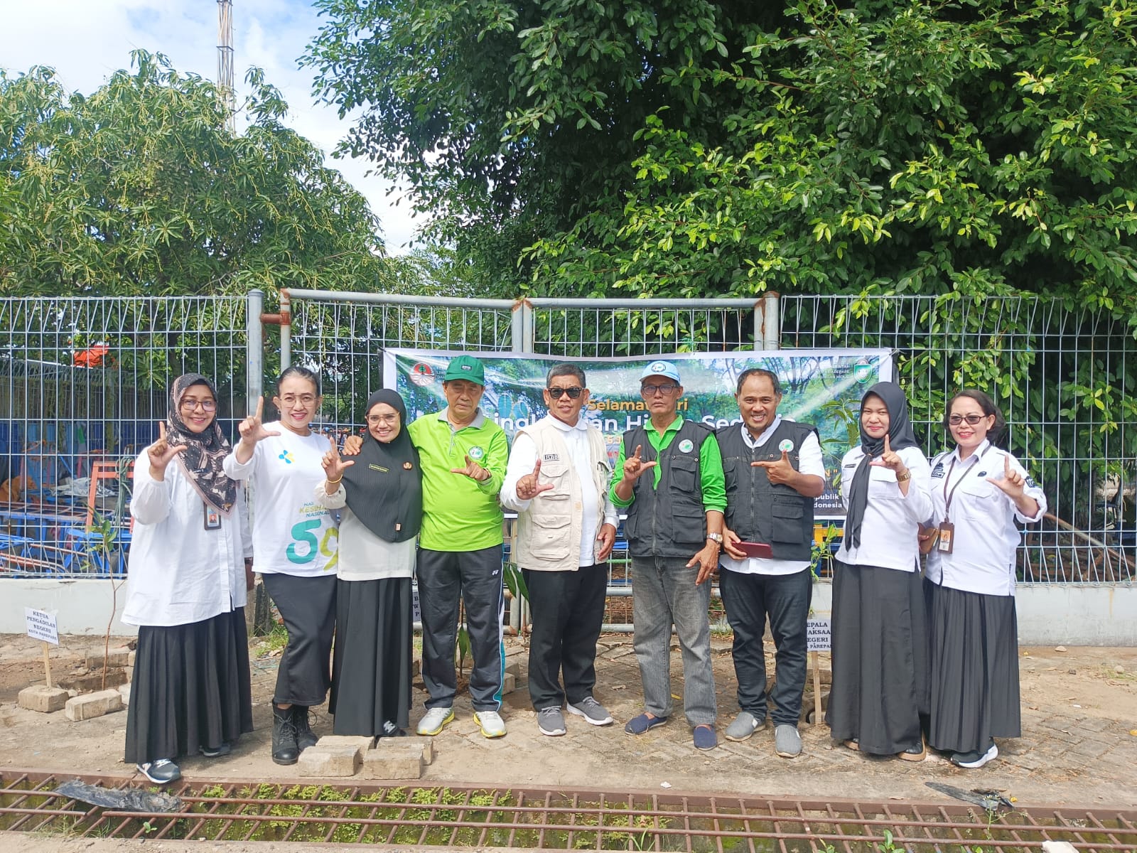 FKH Parepare Turut Partisipasi Gerakan Menanam Pohon Serentak se-Sulsel 