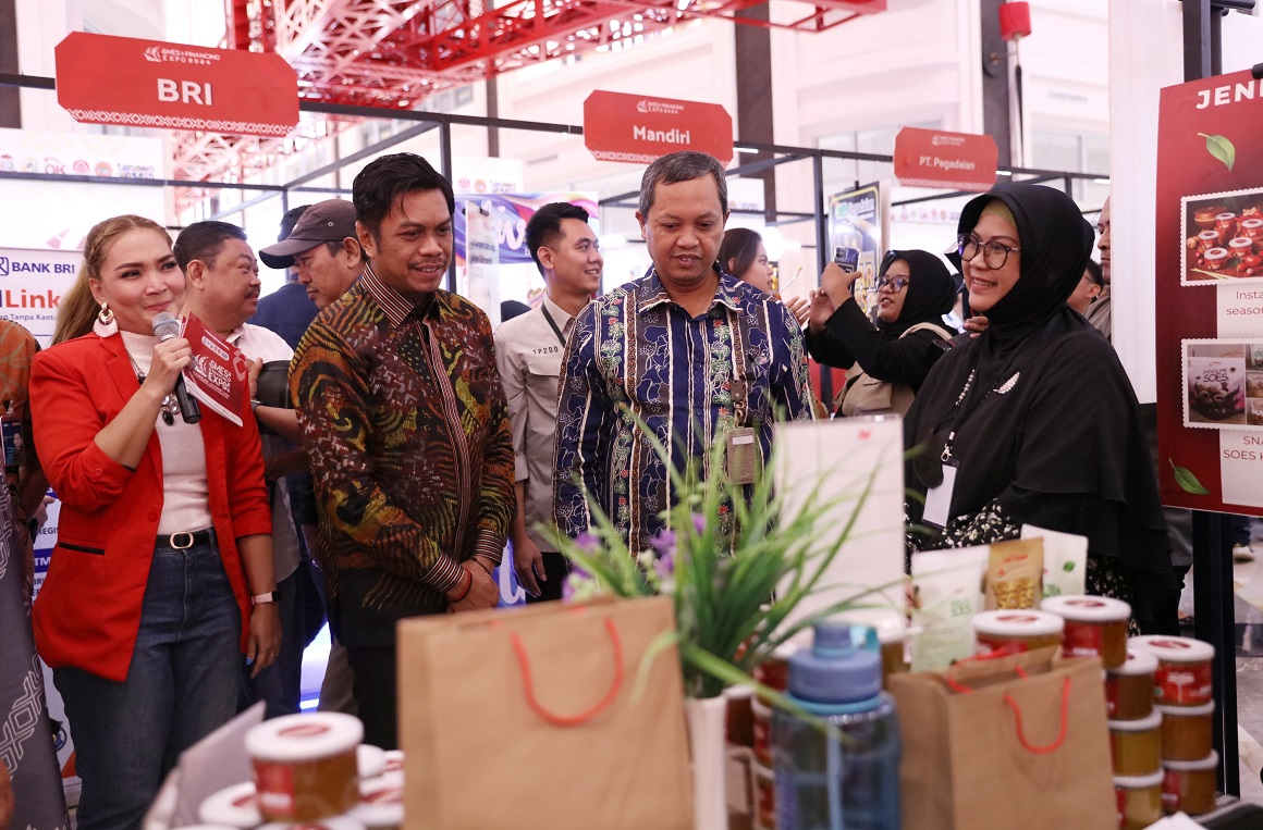 Buka Smes & Financing Expo 2024, Pj Sekda Harap Perbankan Bantu UMKM Lorong Naik Kelas