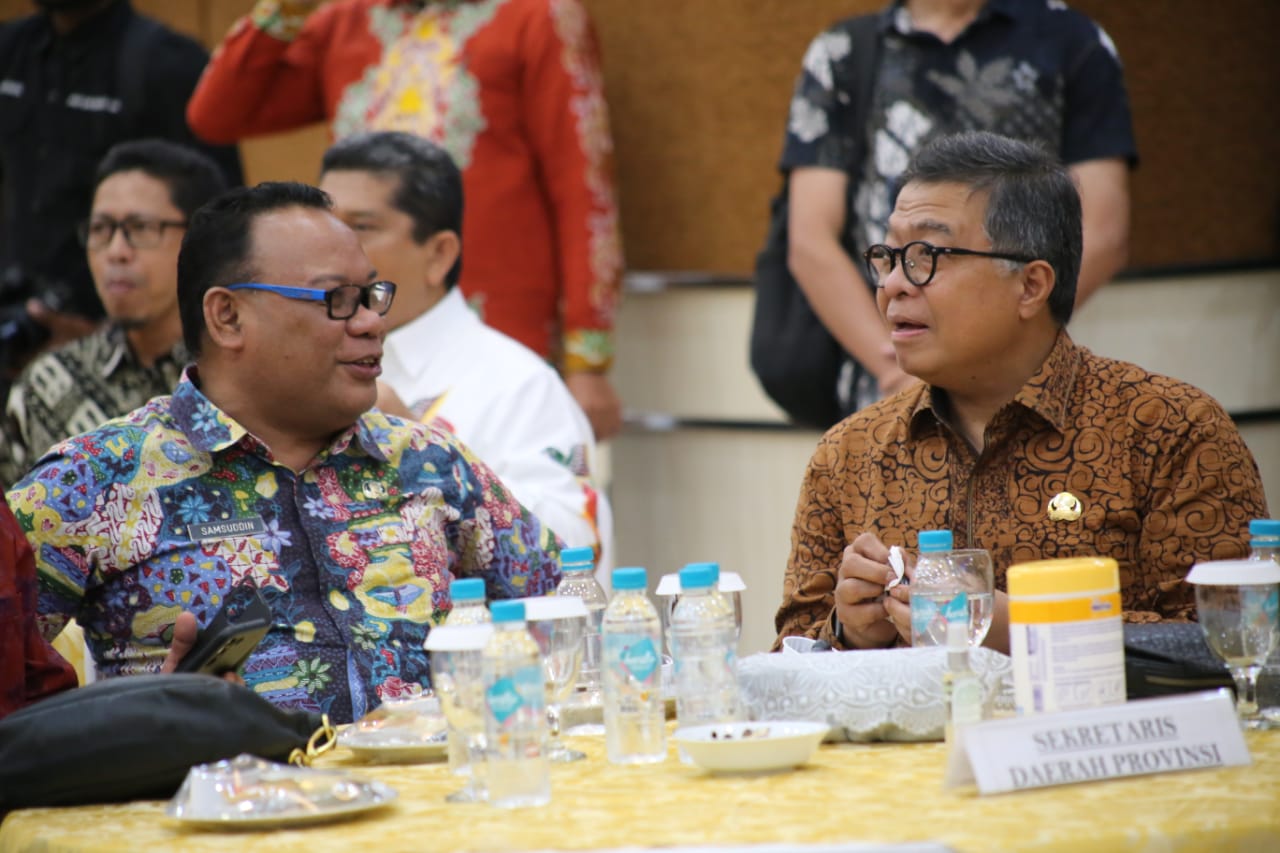 Sekprov Sulbar Harap OPD Maksimalkan Serapan Anggaran di Sektor Pendidikan dan Kesehatan