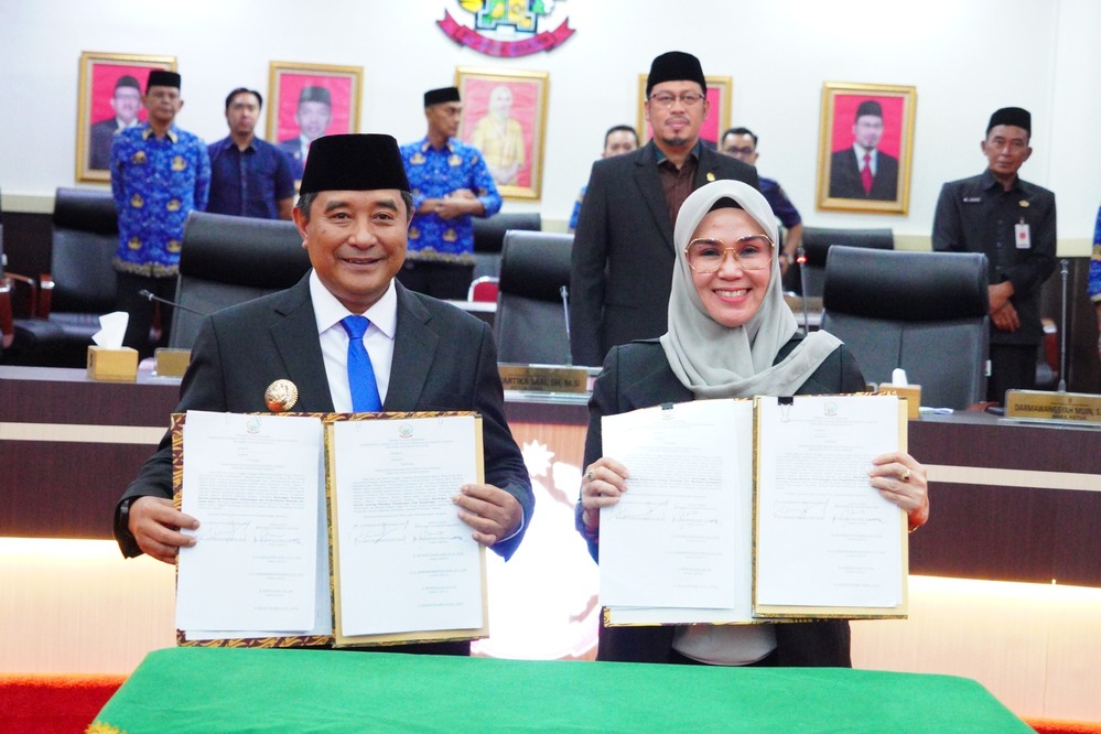 DPRD Sulsel Gelar Paripurna Persetujuan Bersama 4 Ranperda, Pj Gubernur Apresiasi Telah Mengawal Program Pemprov