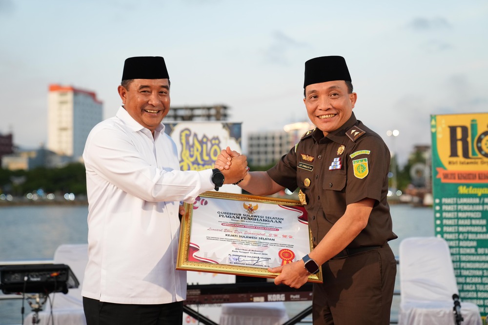 Leonard Simanjuntak Jabat Eselon I Kejaksaan, Bahtiar Baharuddin Berikan Penghargaan Atas Dedikasi Sebagai Forkopimda