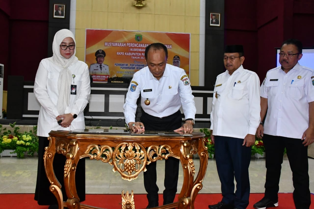 Bupati-Wabup Pasangkayu Dampingi Pj Gubernur Sulbar Hadiri Musrenbang RKPD 2025