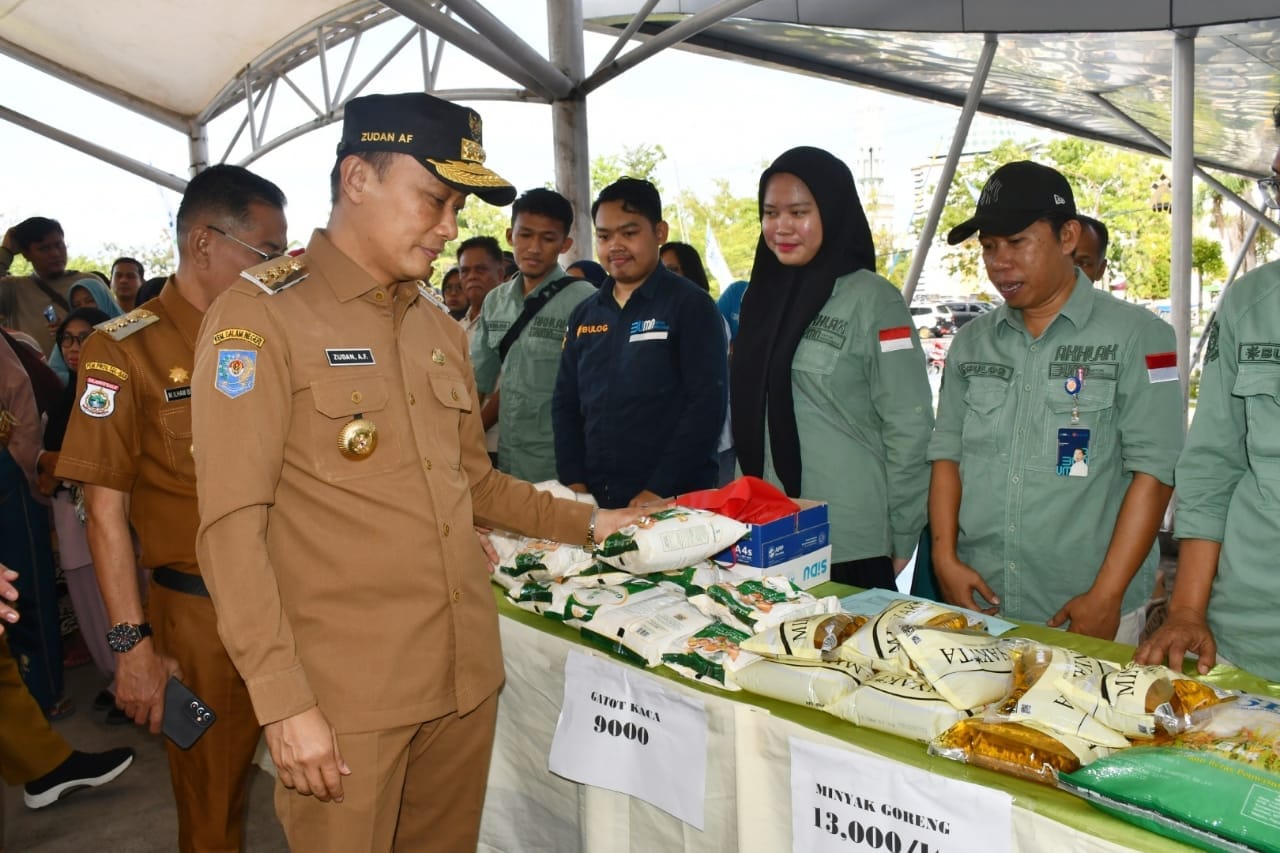 Kendalikan Inflasi, Pj Gubernur Harap Pemprov Sulbar-Pemkab Polman Rutin Adakan Gerakan Pangan Murah