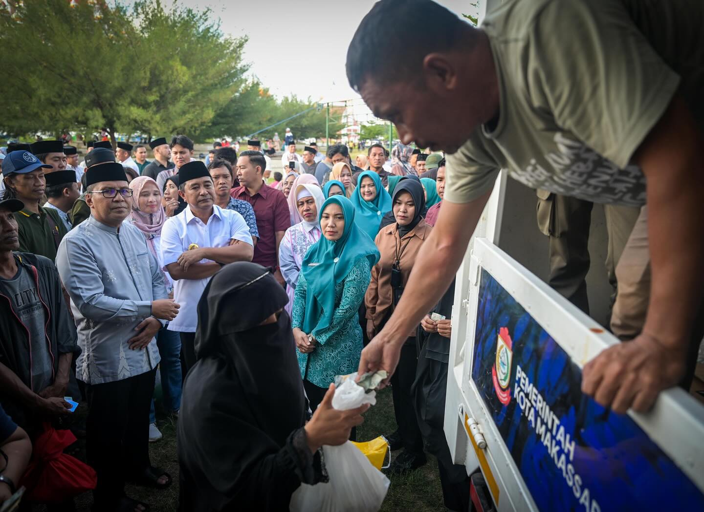 Wali Kota Makassar Bersama Pj Gubernur Tinjau GPM, Kontainer sebagai Lokasi GPM Mendapat Apresiasi