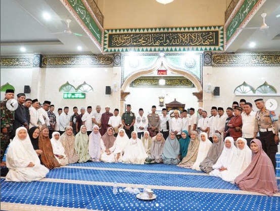 Bersama Tripika, Camat Biringkanaya Safari Ramadhan di Kelurahan Paccerakkang