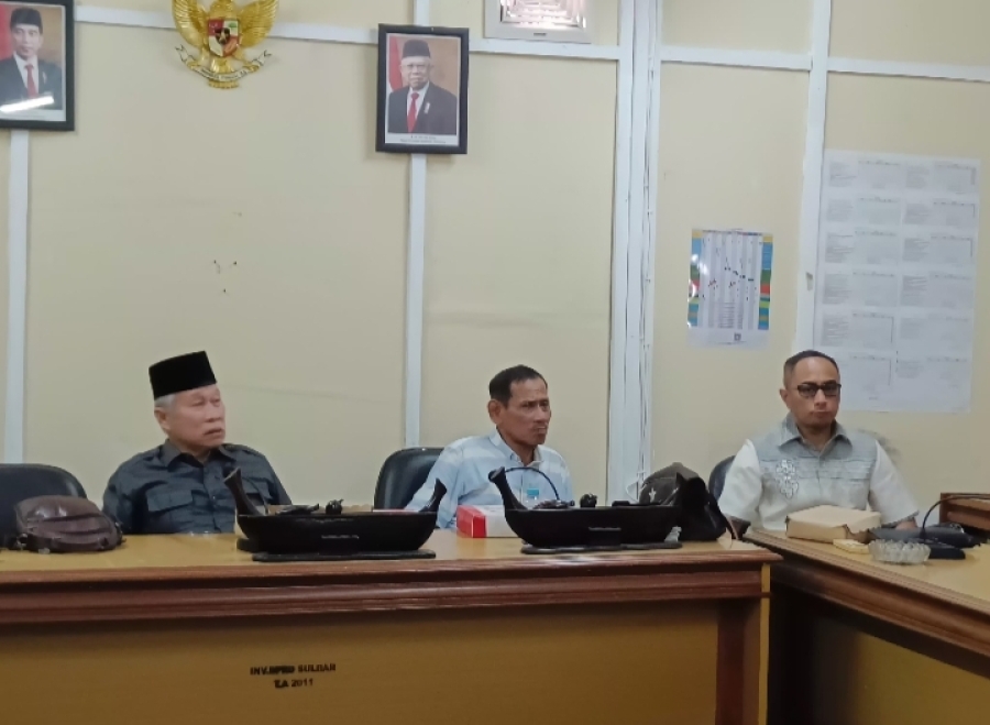Anggota Dewan Taufiq Agus Hadiri Rapat Pembahasan Ranperda Jaringan Utilitas