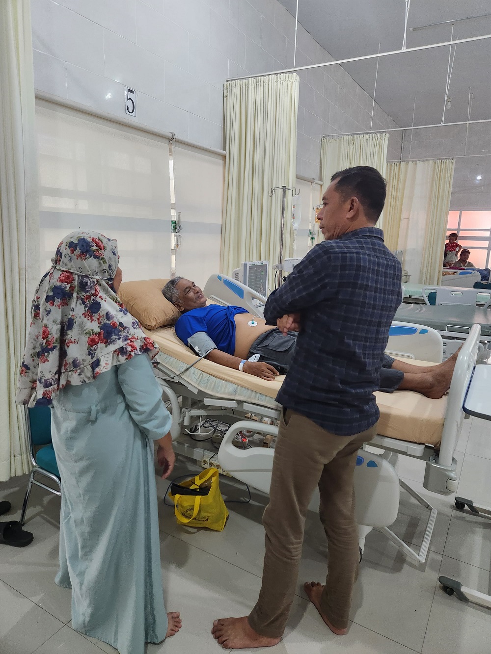 Libur, Pj Wali Kota Parepare Tetap Ingin Pastikan Pelayanan Baik di RSUD Andi Makkasau 