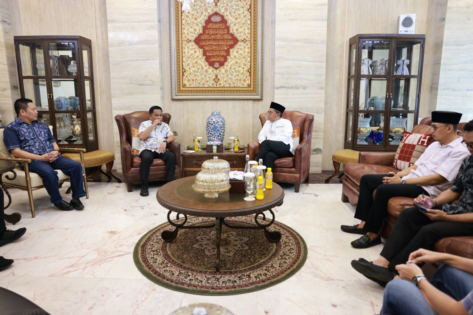 Wali Kota Makassar-Pj Bupati Jeneponto Bertemu, Jajaki Kerja Sama Perdagangan  