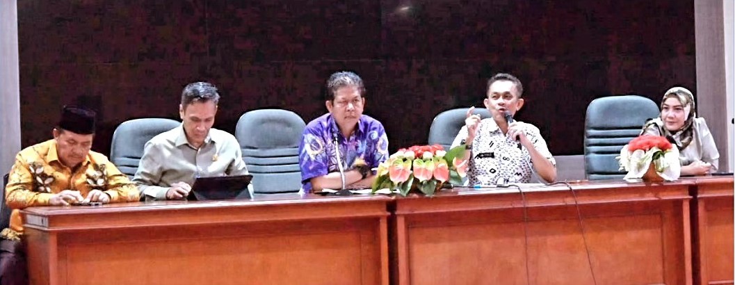 Pimpinan DPRD Sulbar Bersama Pansus Ranperda Pesantren Berkunjung ke Pemprov Sulsel dan Ponpes IMMIM  