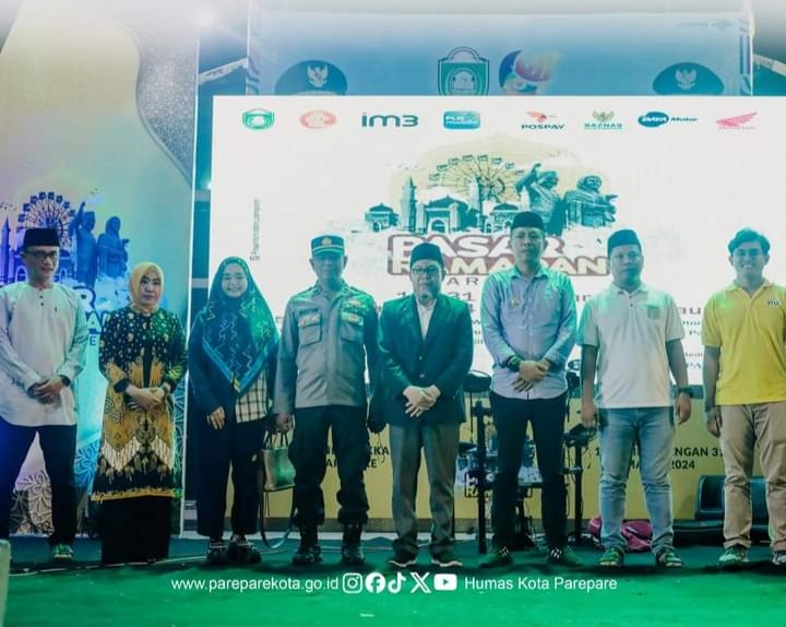 Hiburan dan UMKM di Pasar Ramadan Parepare Diserbu Masyarakat, Hingga 31 Maret