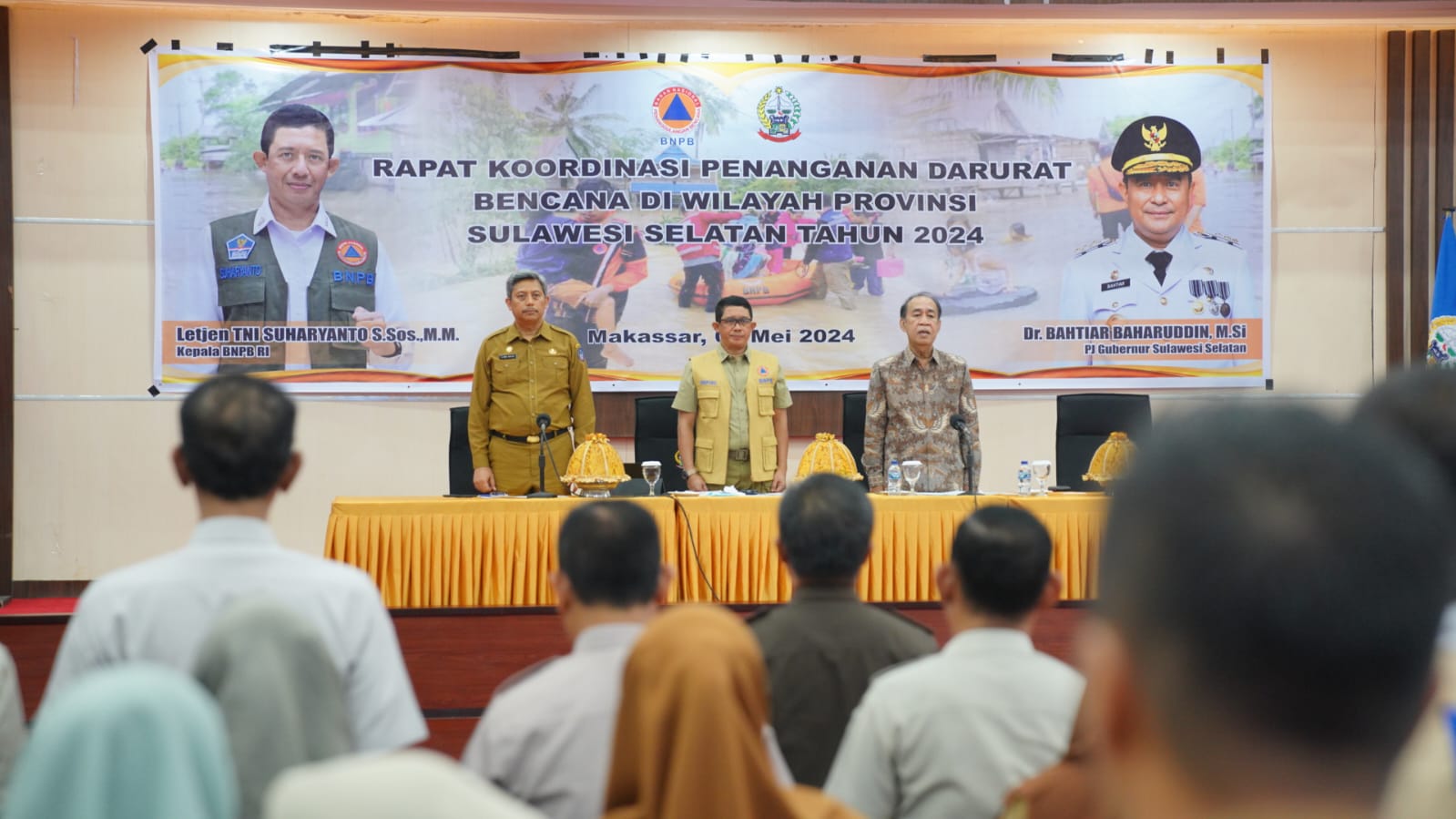 Salurkan Logistik dan Evakuasi Korban Bencana di Sulsel, BNPB Tambah Bantuan Dua Helikopter dan Satu Pesawat Karavan 