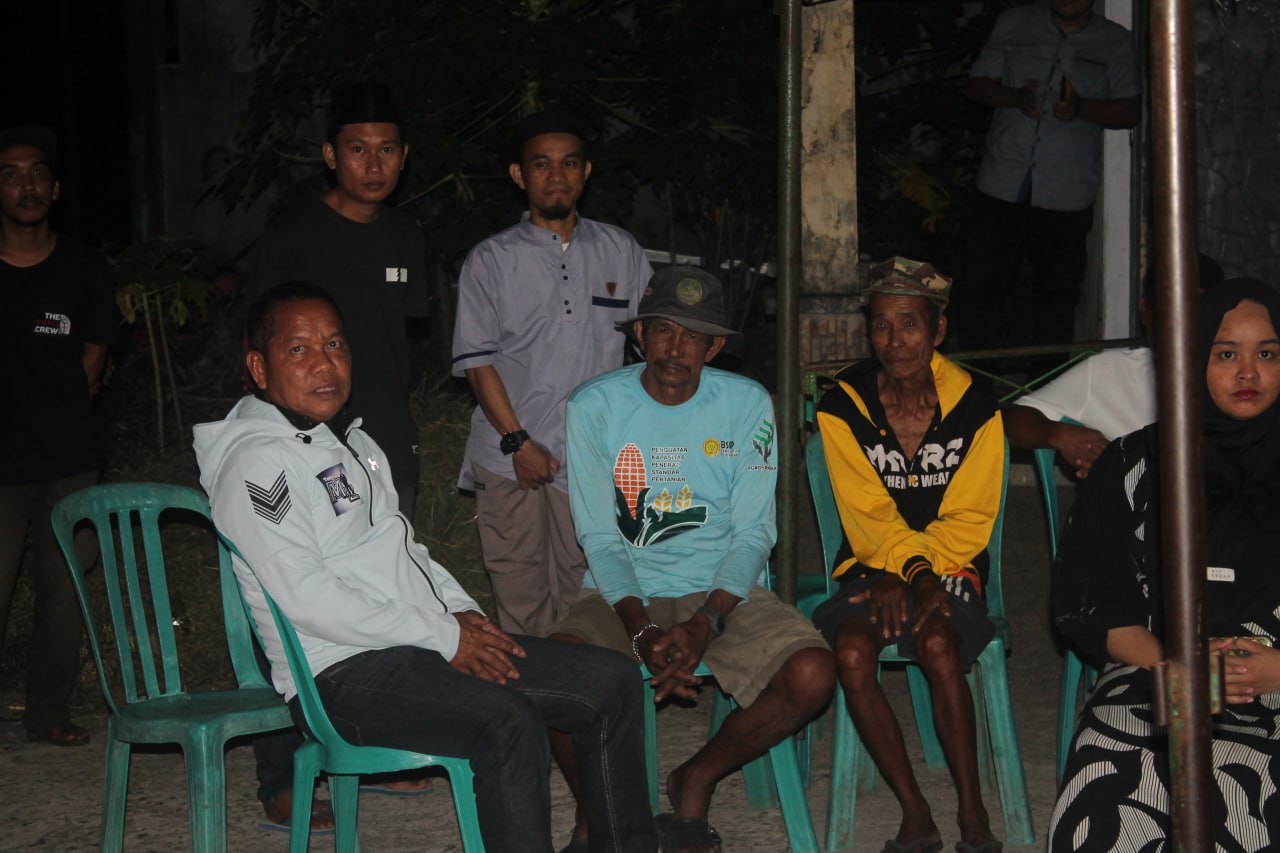 Datang Bawa Solusi, Dengar Curhat Warga MZ Inisiatif Bantu Lampu Penerangan Jalan di Griya Savaraz 1 Bacukiki