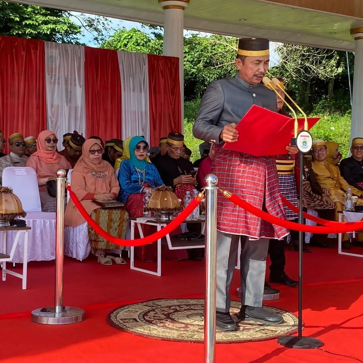 Kadis Dikbud Sulbar Inspektur Upacara Hardiknas Tingkat Provinsi