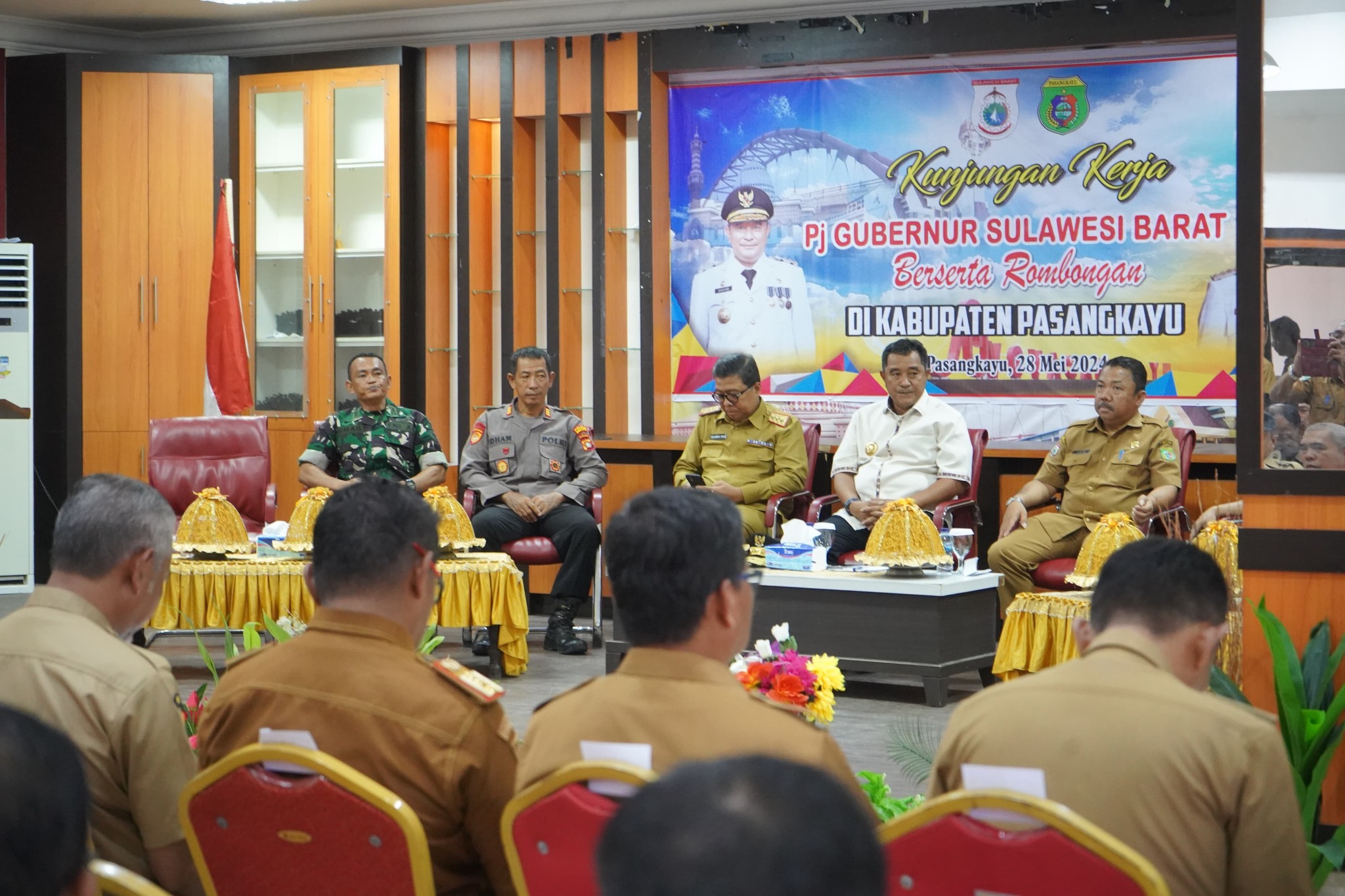 Sekda Pasangkayu Pimpin Penyambutan Pj Gubernur Sulbar, Laporkan Capaian Indikator Tahun 2023