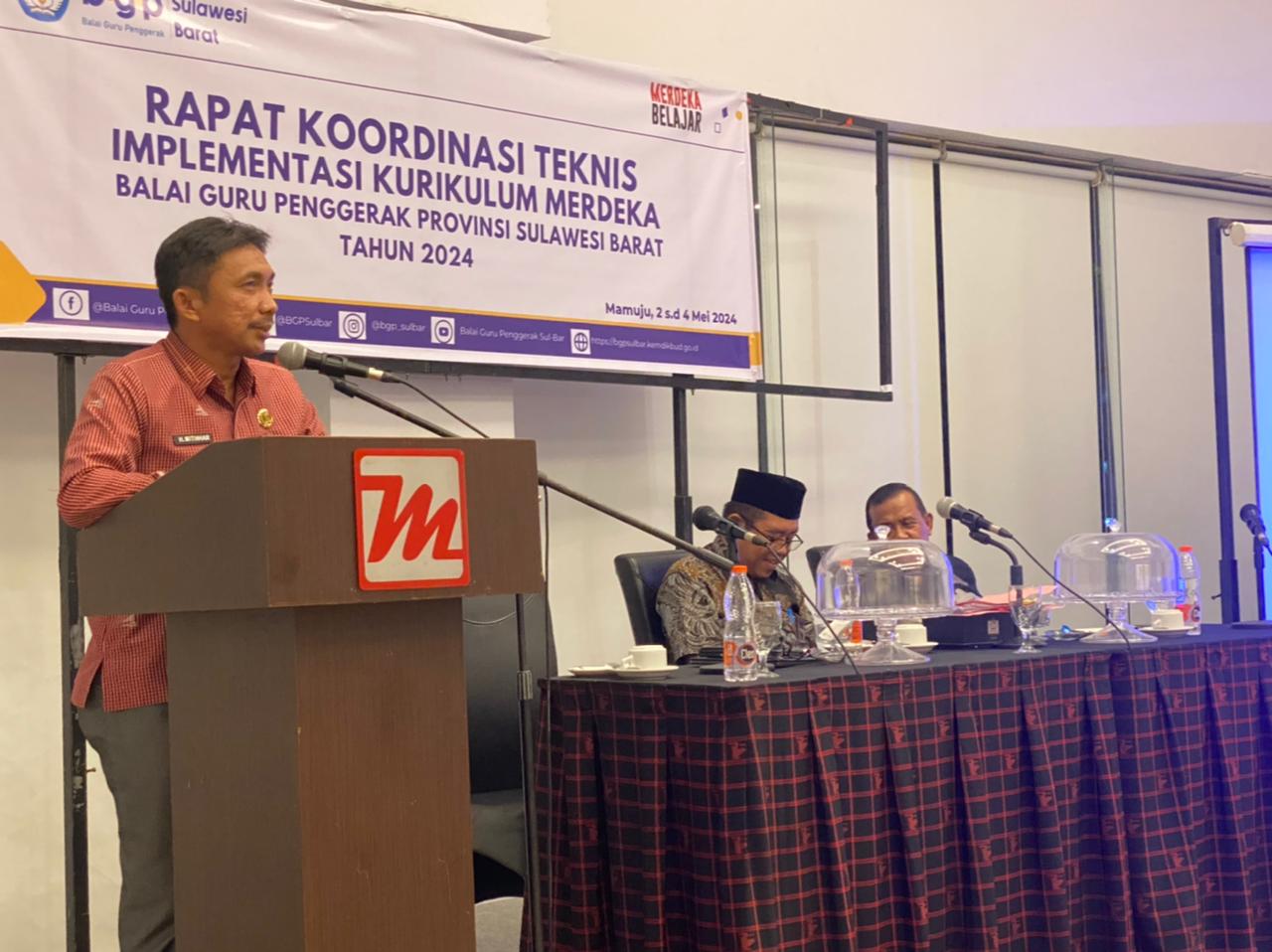 Kadis Dikbud Sulbar Buka Rakor Teknis Implementasi Kurikulum Merdeka