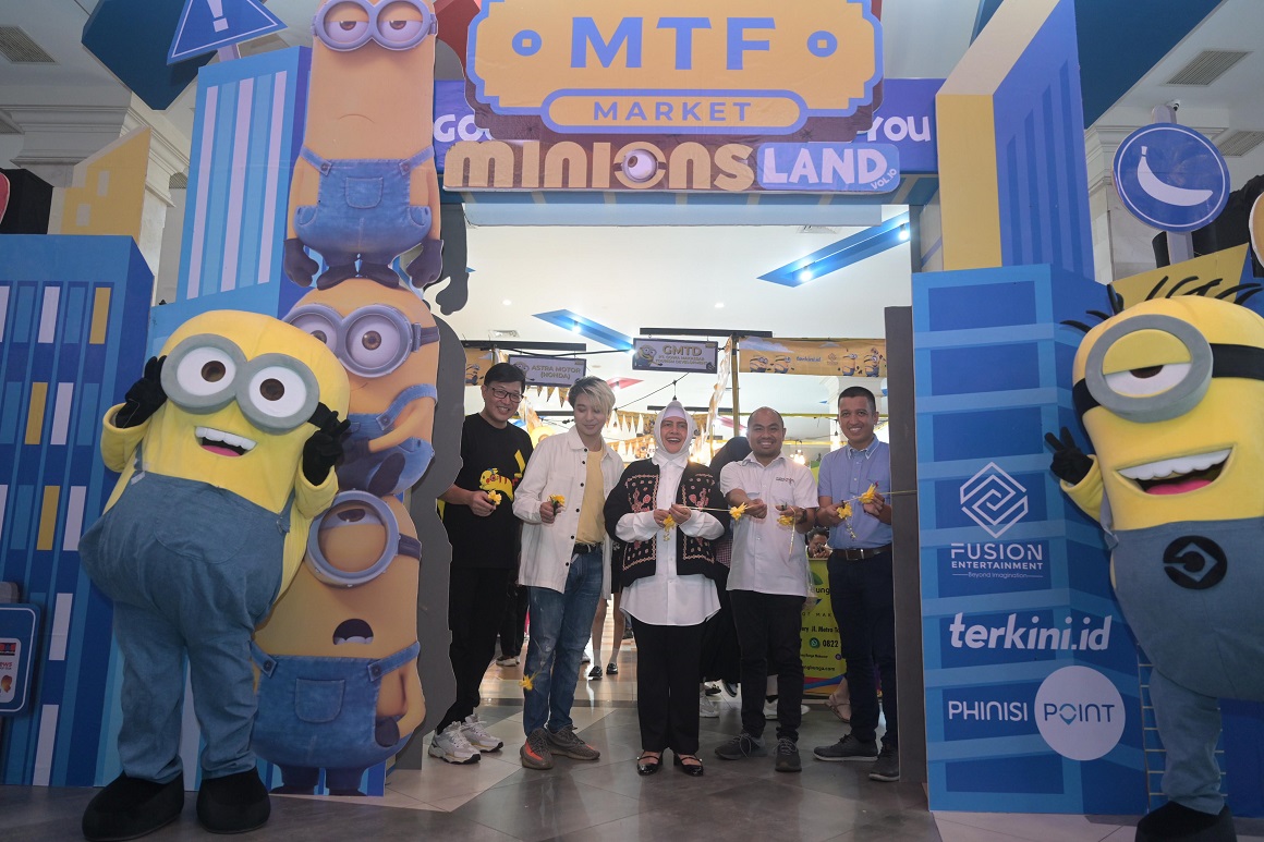 Dukung UMKM, Indira Yusuf Ismail Buka Bazar MTF Market Minions Land di Mal PIPO 