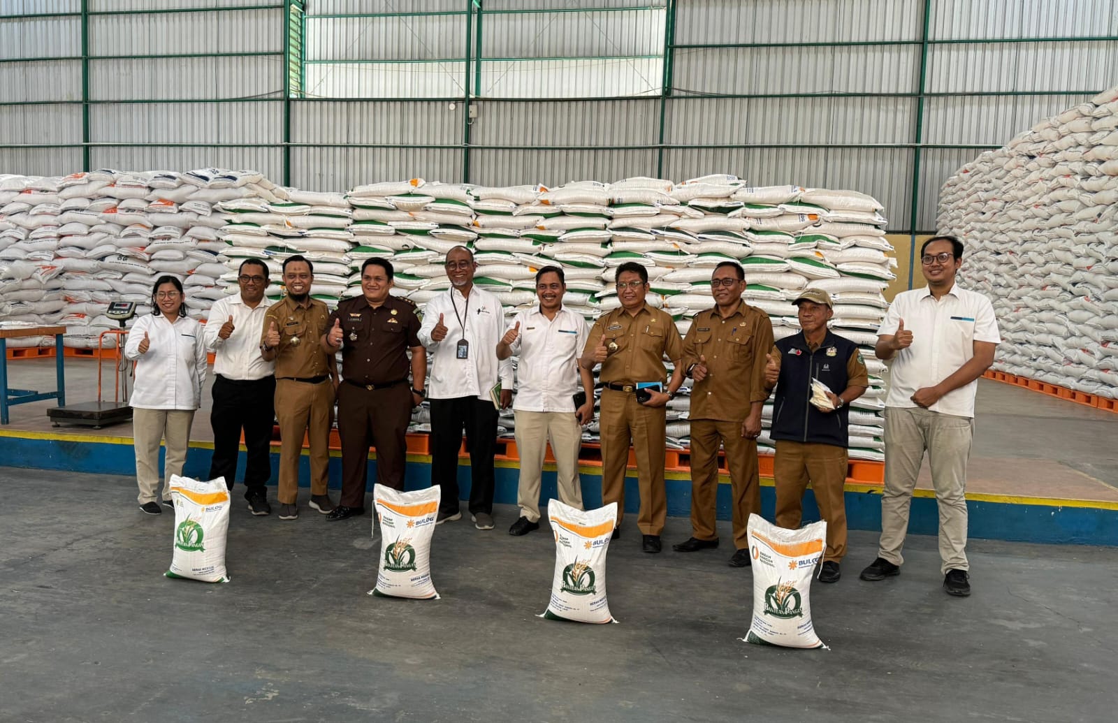 Pastikan Kualitas Baik, Pemkot Parepare dan Bulog Bakal Kembali Salurkan Bantuan Cadangan Beras Pemerintah 