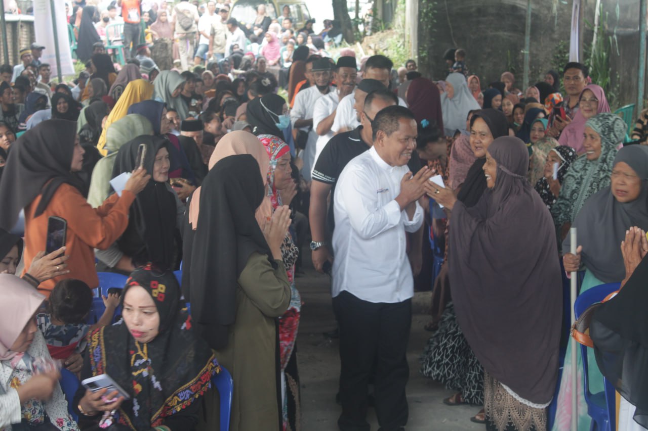 Disambut Ratusan Warga Geddongnge, Tokoh Masyarakat Suarakan MZ Paling Layak Didukung Jadi Wali Kota Parepare 