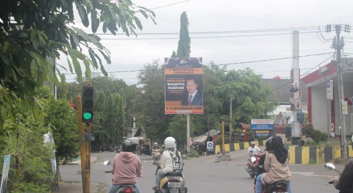 Taat Aturan, Baliho Bacalon Wali Kota Parepare MZ Paling Tertib, Berkontribusi ke PAD